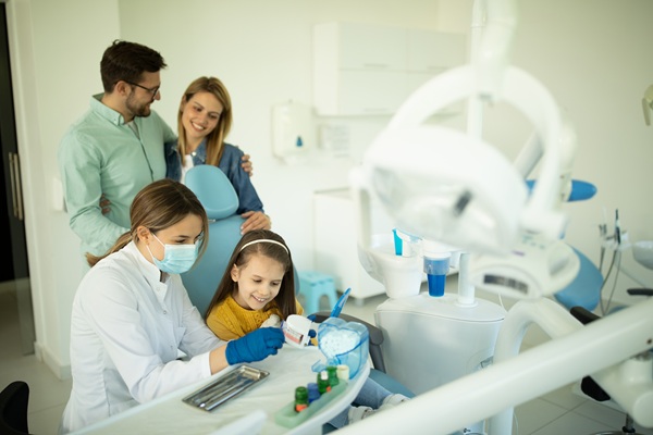 A Guide To Finding A Family Dentist